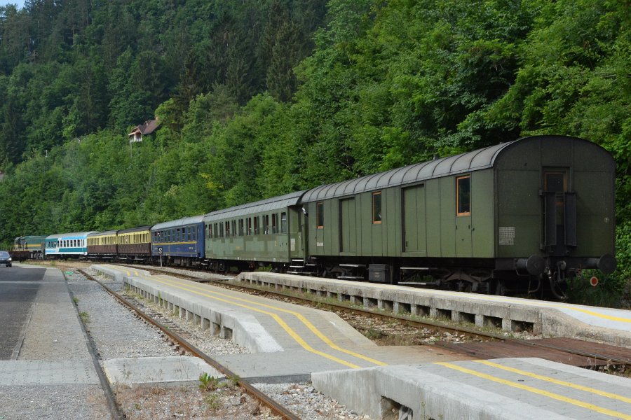 Wocheinerbahn Sonderzug zum Kirschenfest (17)